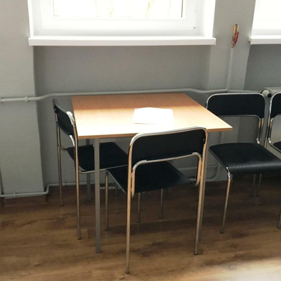 Hostel Pod Topolami زيلونا غورا المظهر الخارجي الصورة