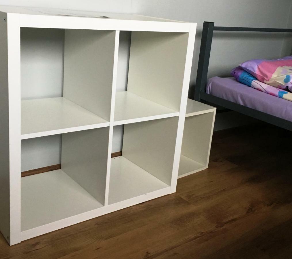 Hostel Pod Topolami زيلونا غورا المظهر الخارجي الصورة